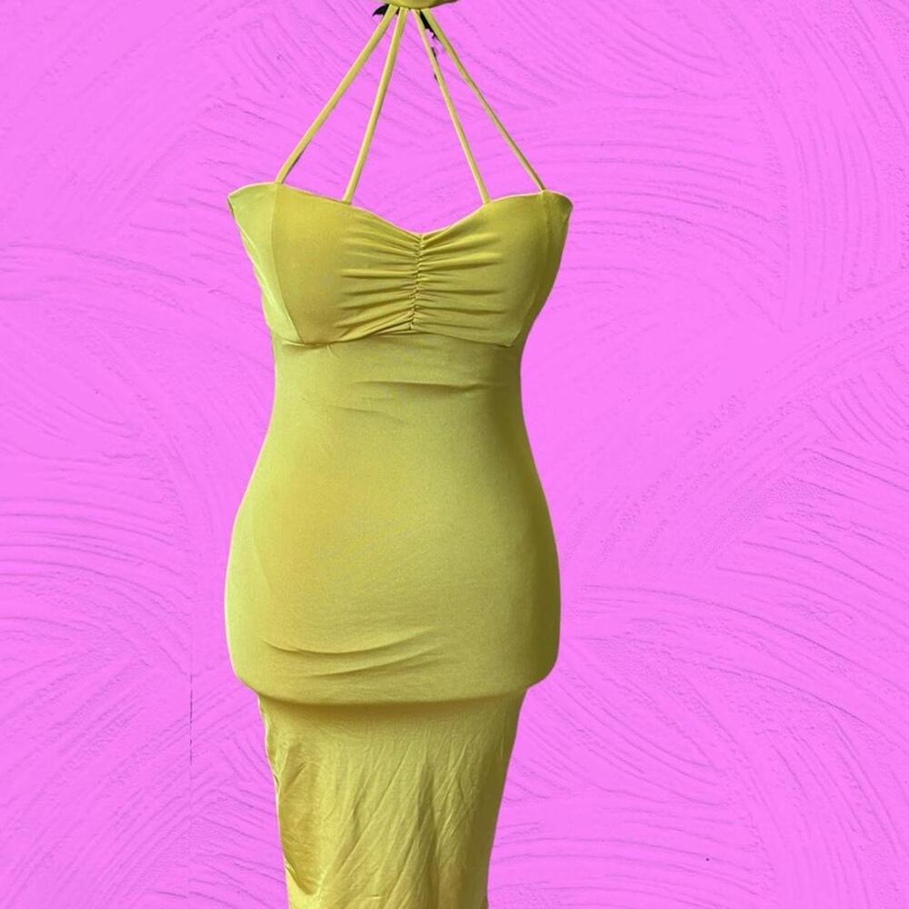 Fashion Nova 2000s tag Chartreuse Halter Bodycon Midi Dress